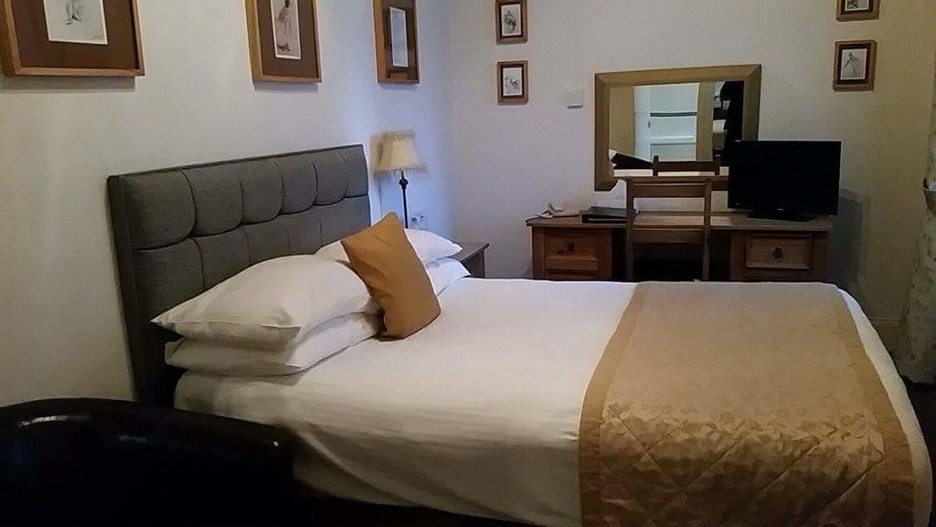 The Royal Hotel Tain Eksteriør billede